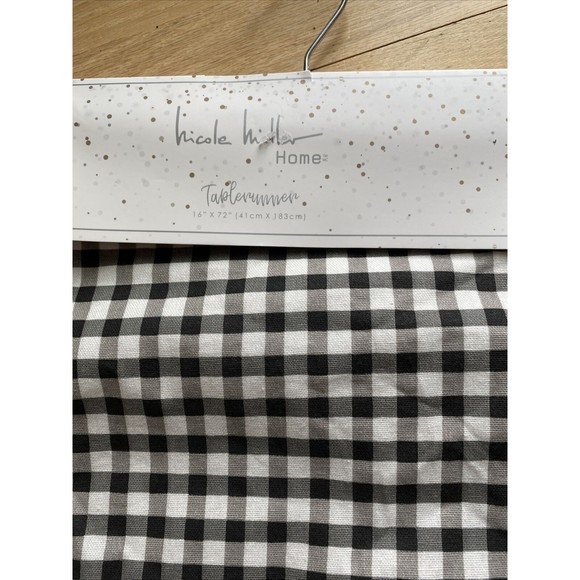 Nicole Miller Buffalo Plaid Heart Valentine’s Day Table Runner 16x72” Farmhouse - Picture 2 of 4